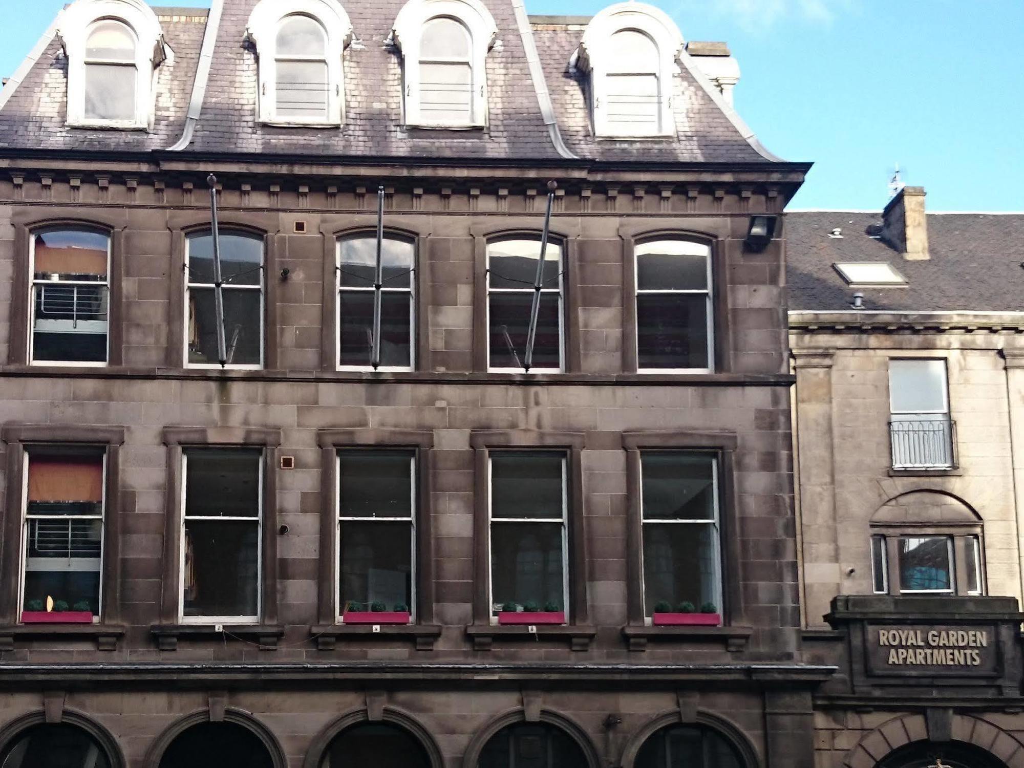 Fountain Court Apartments - Royal Garden Edinburgh Exterior photo